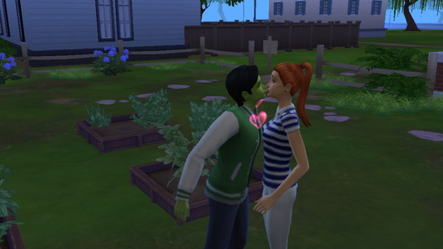File:Alice Charlie First Kiss.png