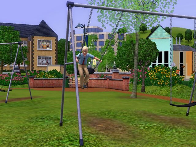 File:Malcolm TS3 Swing.jpg