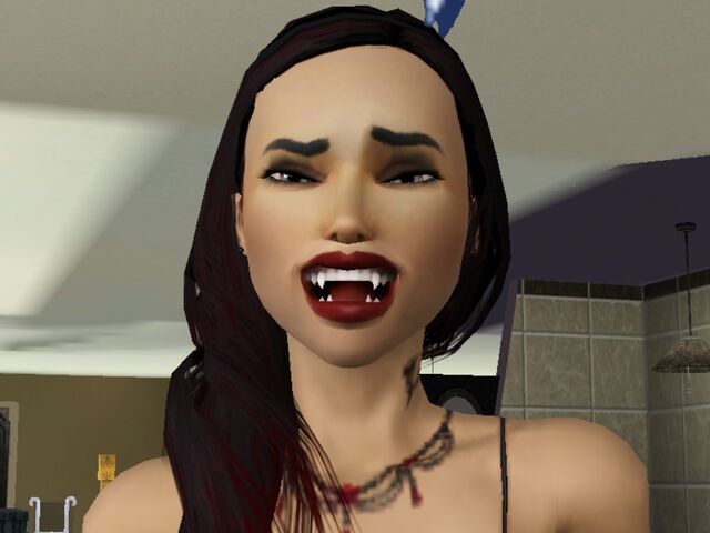 File:Morrigan's fangs.jpg