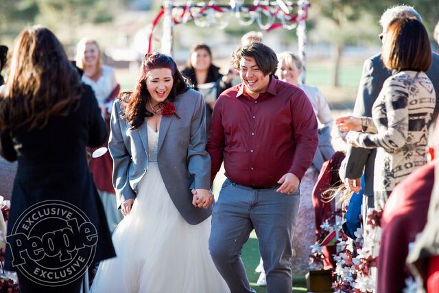 File:Mykelti-wedding.jpg