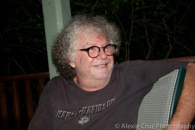 File:Brad Chillin.jpg