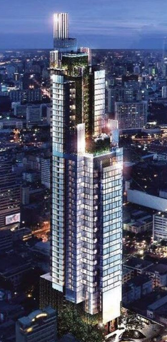 File:Ashton Silom.png