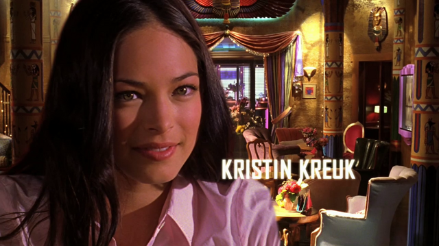File:Crusade 4x01 opening (3).png