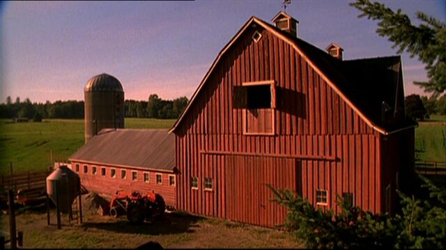 File:The Barn.jpg