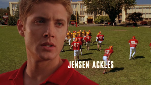 File:Crusade 4x01 opening (5).png