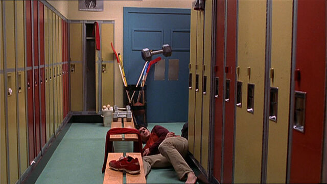 File:Troy-Turner-1x10-06.jpg