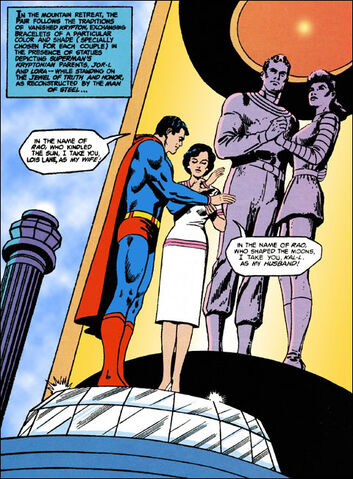 File:BraceletsActionComic484.jpg
