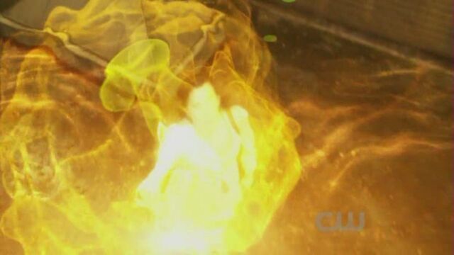 File:1005Smallville0207.jpg