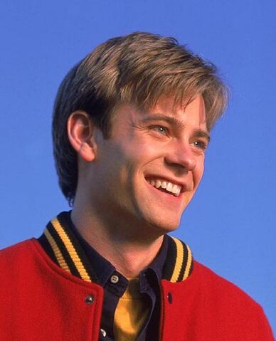 File:Smallville-season-1-promo-244.jpg