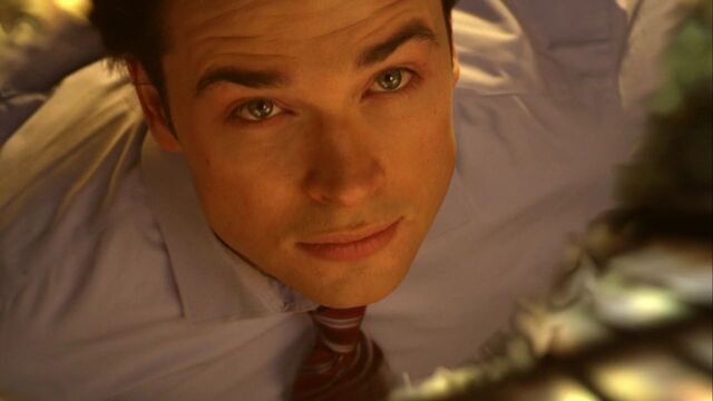 File:817Smallville1011.jpg