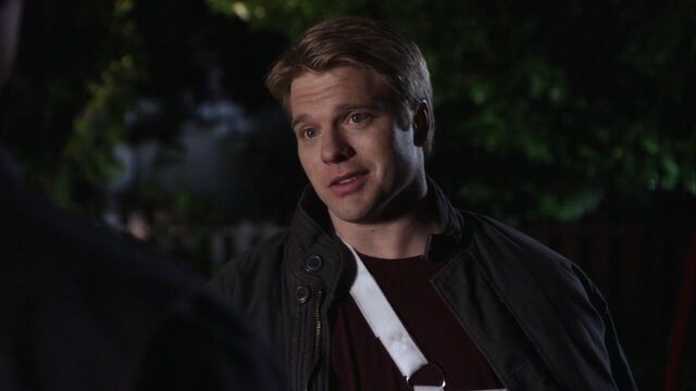 File:812Smallville1120.jpg