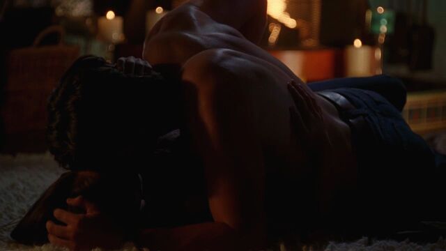 File:Clark and Lana love scene.jpg