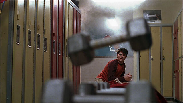 File:Troy-Turner-1x10-04.jpg