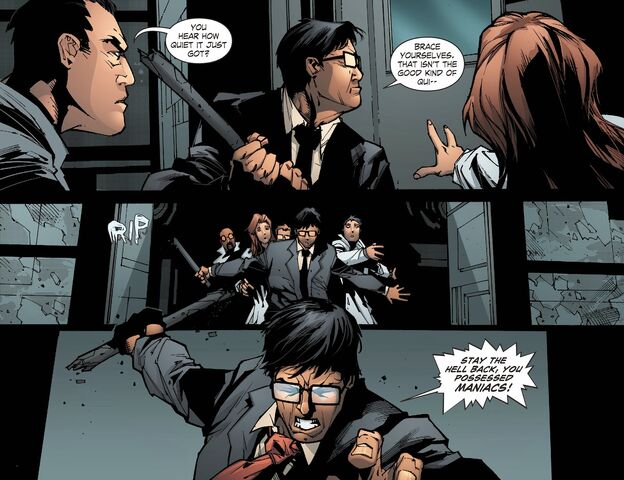 File:Empire-Smallville - Chaos 005-010.jpg