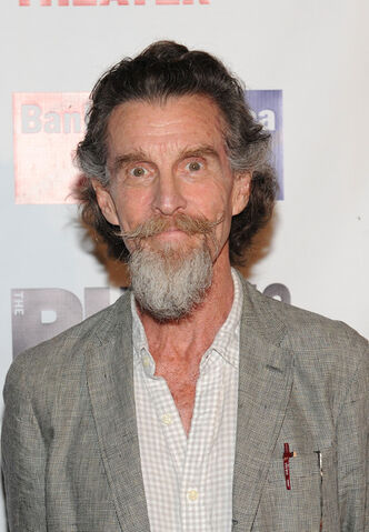 File:John+Glover+Arrivals+Much+Ado+Nothing+bFvLrVE W3Bl.jpg