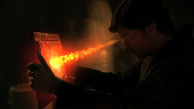 File:902Smallville1129.jpg