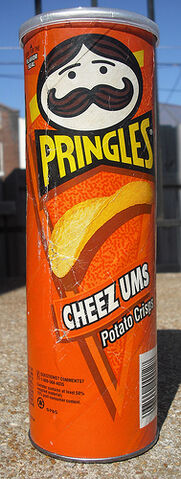 File:Cheese-ums Pringles.jpg