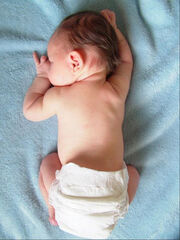 Newborn-baby-picture-photo