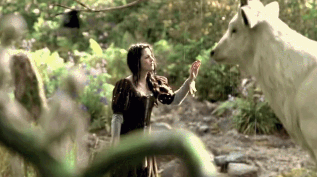 File:Snow White 2.gif