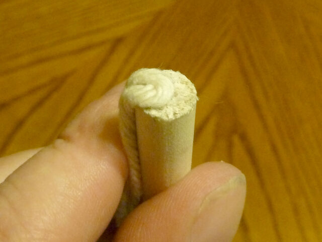 File:12aLoopEndOnDowelFx.jpg