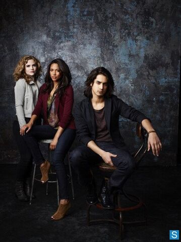 File:The Trio-2.jpg