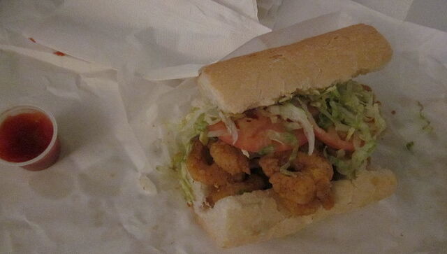 File:File-Shrimp Po-boy Parkway NOLA.jpeg