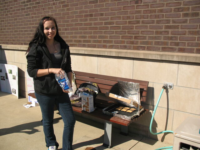 File:Meredith's cooker.jpg