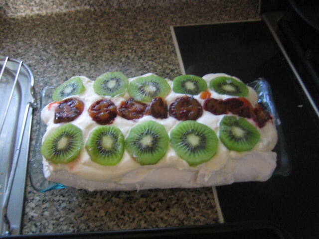 File:Pavlova.jpg