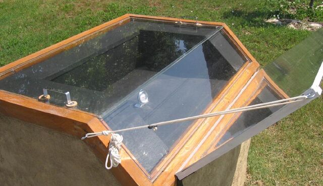 File:Cob solar oven 1.jpg