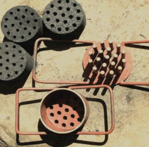 File:Honeycomb biomass briquette.jpg