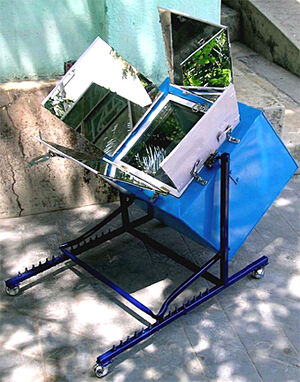 Suspended Box Solar Oven