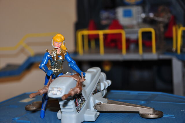 File:Pilotsacrifice-photo3.jpg