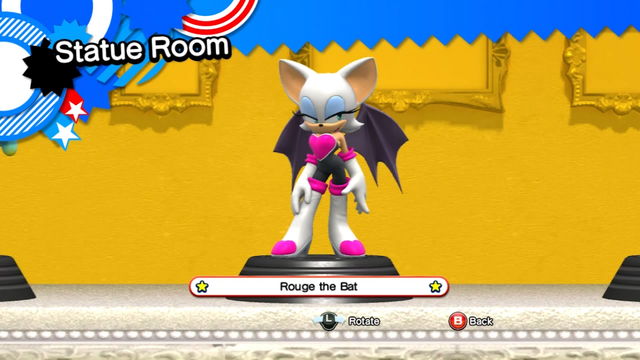 File:Rouge the Bat statue.png