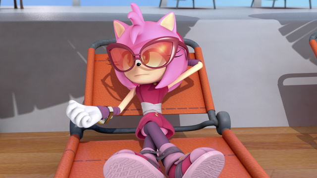 File:Amy wearing shades.png