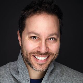 File:Sam Riegel.jpg