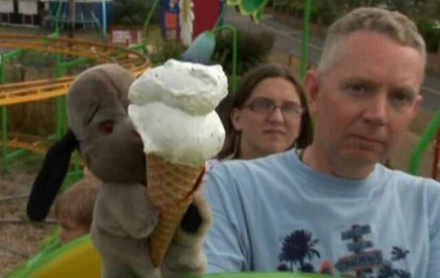 File:SweepandBrianSandfordinTheBigDayOut.jpg