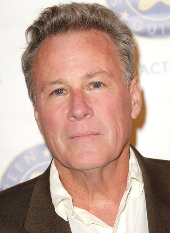 File:John Heard.png