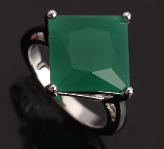 File:Balthazar Blake's Ring.jpg