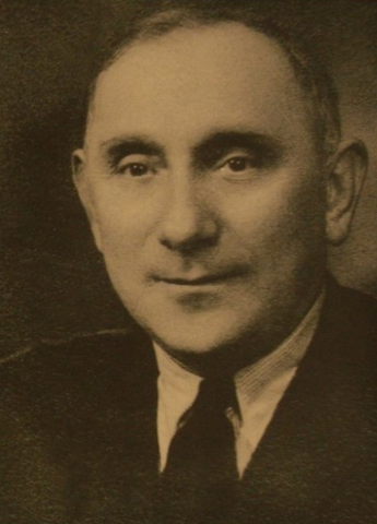 Plik:Paweł Łanucha.png