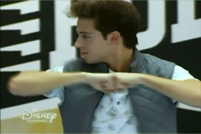 Archivo:Matteo (5).png