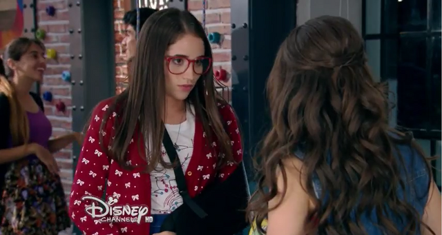 Archivo:Nina (27).png