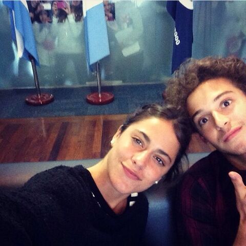 File:Martina-stoessel-ruggero-pasquarelli-Favim.com-3072407.jpg