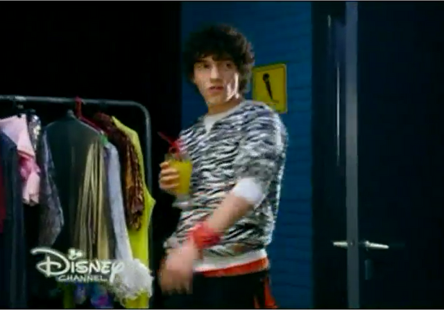 File:Ramiro (9).png