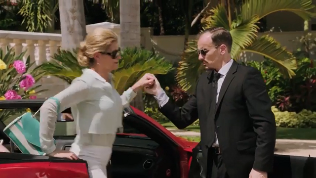 Archivo:S1E1 (8).png