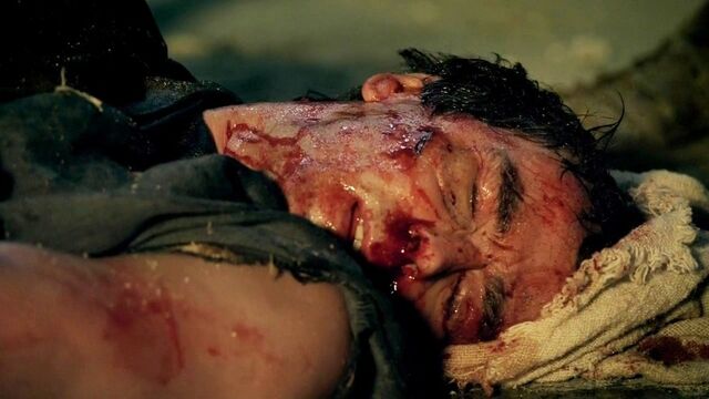 File:Batiatus beaten.jpg