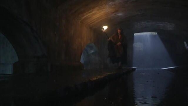 File:Ashur sewers (s01e11).jpg