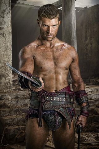 File:1233liam-mcintyre-es-spartacus-en-spartacus-venganza 01 med-800x1200.jpg