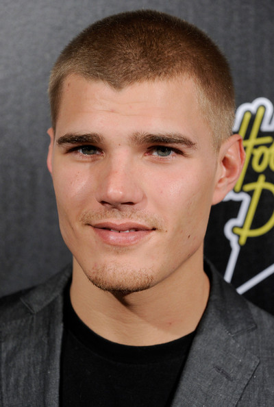Chris Zylka Chris Zylka