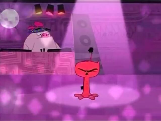 File:Peri dancing to the music.jpg