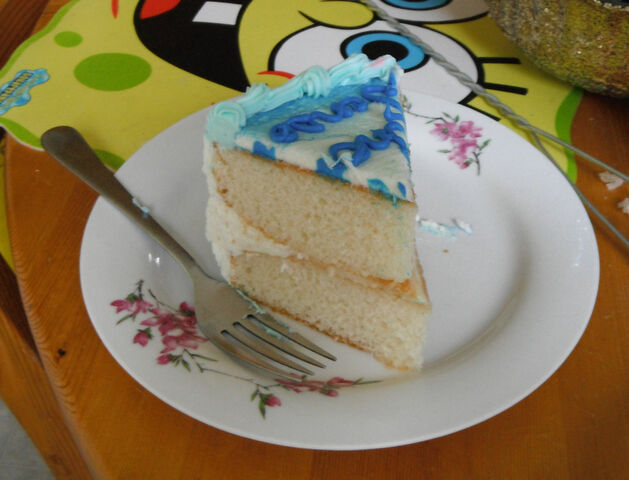 File:Jensonk's birthday cake piece.jpg